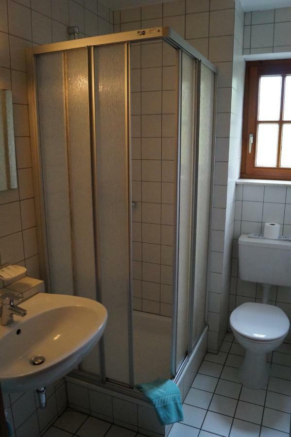 Gaestehaus Zur Muehle Dehm Friedrichshafen Bagian luar foto